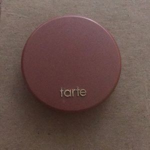 Tarte blush